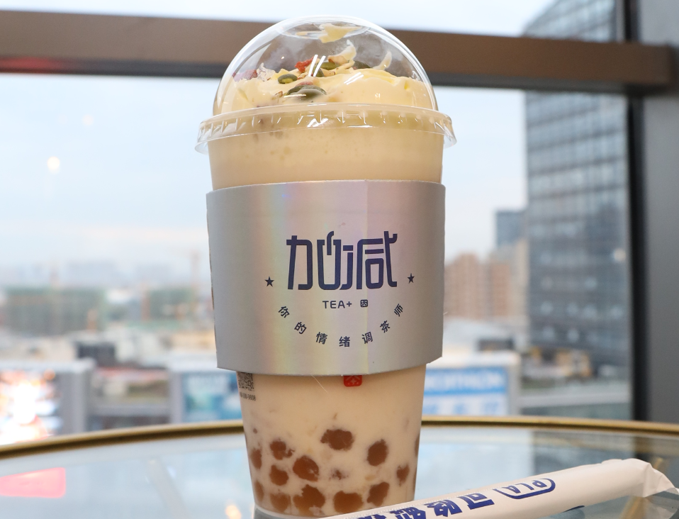 宝威体育茶饮：奶茶加盟店提升业绩的方式有哪些